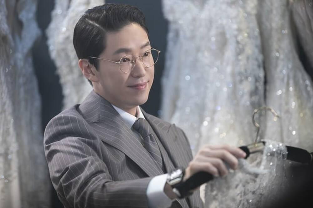 Ác nữ Cheon Seo Jin căm phẫn khi phải tái hôn, chung giường kẻ thù-3