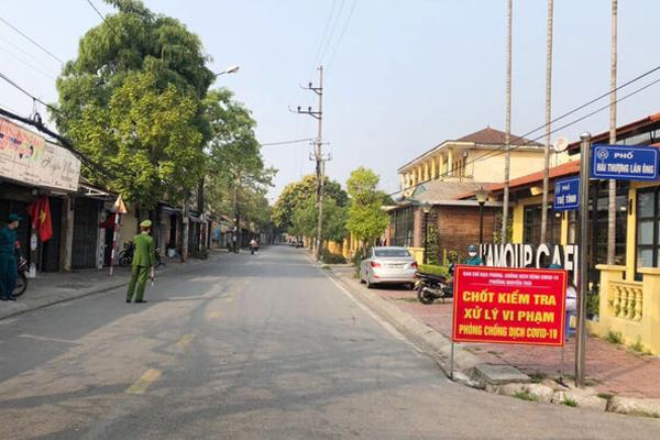 Nữ nhân viên tạp vụ nghi mắc Covid-19 trong cộng đồng ở Hải Dương-1