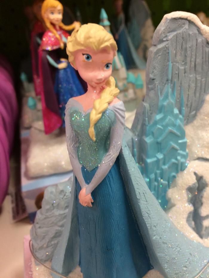 Những món đồ chơi của trẻ em đến người lớn nhìn còn thấy hết hồn-13