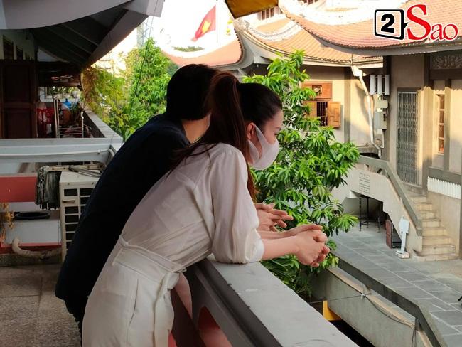 Đông Nhi, Đặng Thu Thảo òa khóc trước di ảnh Phan Minh Lộc-10