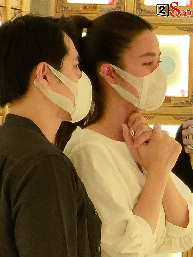 Đông Nhi, Đặng Thu Thảo òa khóc trước di ảnh Phan Minh Lộc-8