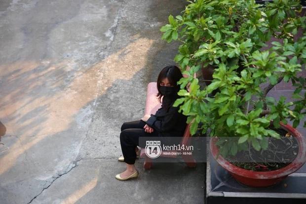 Gil Lê - Hoàng Thùy Linh tiễn đưa Minh Lộc, hành động tránh sự chú ý-3