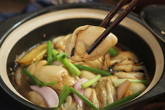 Đừng chỉ nướng hàu, đem rim thế này ngon tuyệt, chồng khó tính cũng phải khen