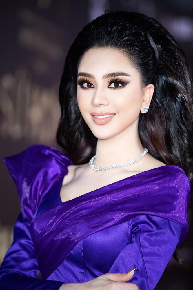 Lâm Khánh Chi diện đồ cắt xẻ ngang dọc, tưởng hở hang mà hóa ra lại cực kì kín-11