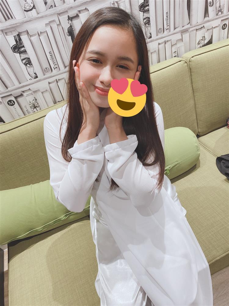Nữ diễn viên gốc Việt bê nguyên áo dài học sinh lên phim người lớn-11