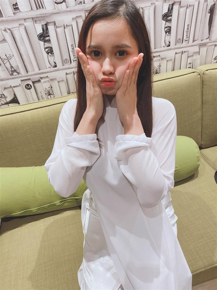 Nữ diễn viên gốc Việt bê nguyên áo dài học sinh lên phim người lớn-12