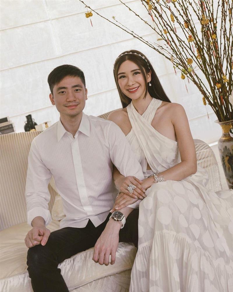 Mẹ U50 chiếm spotlight khắp cõi mạng vì bị nhầm là người yêu con trai-1