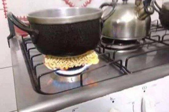 Loạt tình huống ngược đời, hóa ra 'trên đời cái gì cũng có thể xảy ra'