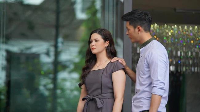 Trùng phùng sau 2 năm ly hôn, vợ cũ đột ngột đưa 1 món quà khiến chồng tê tái-1