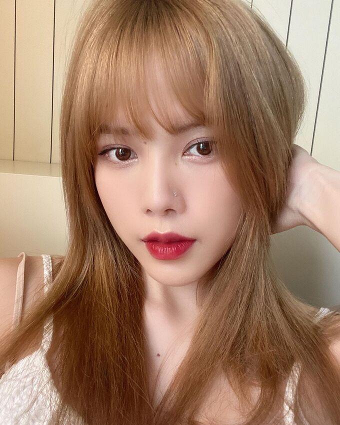 Không chỉ đổi style 180 độ, Thiều Bảo Trâm giờ thay luôn cách makeup-8