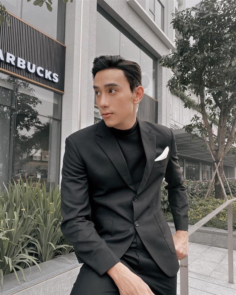 Thuận Nguyễn nói gì về bức ảnh da bọc xương?-3