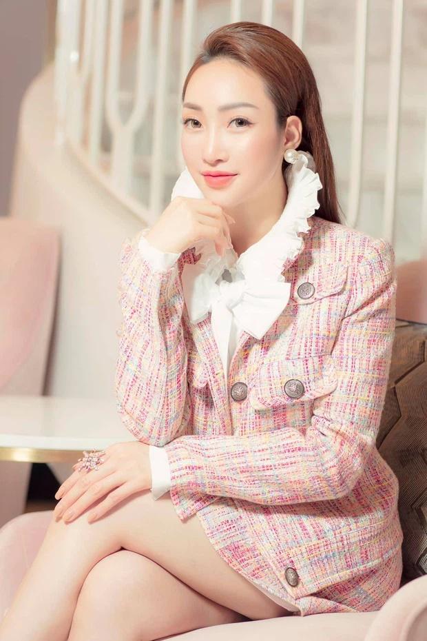 Có vợ 3 kém 16 tuổi xinh đẹp, giàu có cỡ này bảo sao Chi Bảo giải nghệ sớm-9