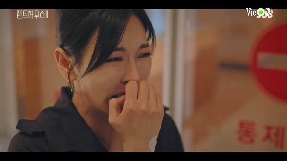 Ác nữ Cheon Seo Jin nhận quả báo thê thảm trong tập 7 Penthouse 2-6