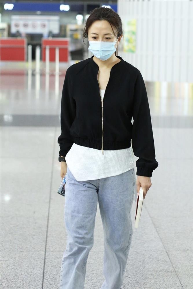 Sao nữ bị ghét nhất Lấy Danh Nghĩa Người Nhà: 18 tuổi nổi tiếng, 44 tuổi về vườn-3