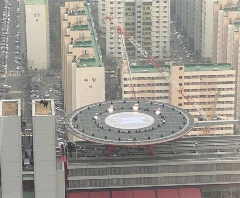 Địa điểm BTS ghi hình cho tiết mục tại Grammy khiến Knet rùng mình sợ hãi-3