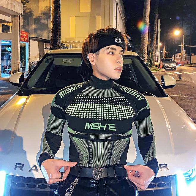 Hàng hiệu 20 triệu của Đức Phúc bị dân mạng chê cười-5