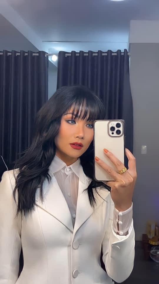 SAO MAKEUP OVER: Nam Em trang điểm già chát - Ricky Star mặt như chảo dầu-3