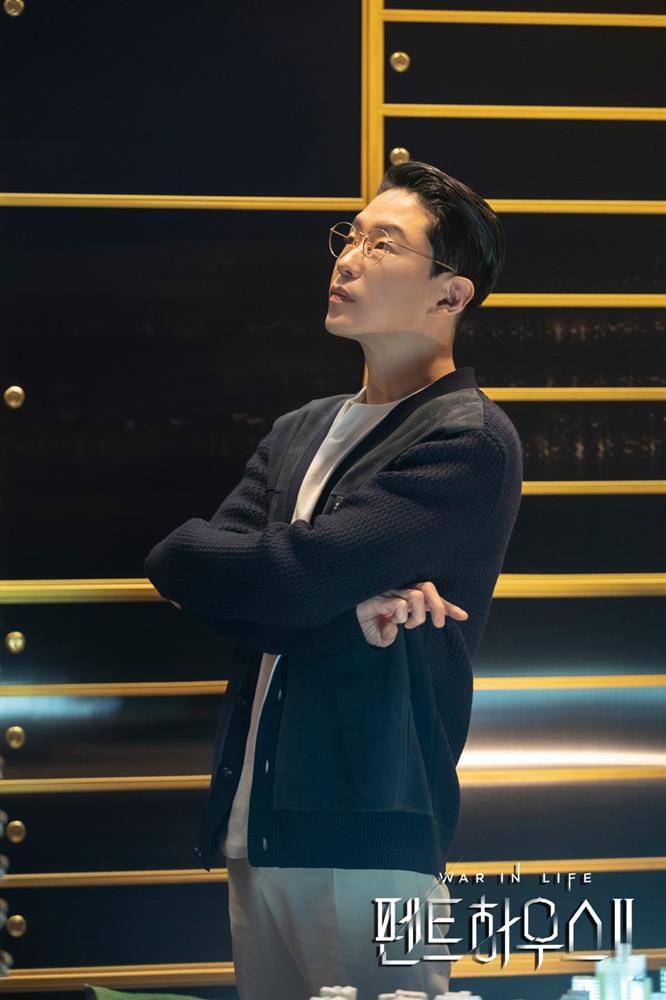 4 nút thắt lớn mọt phim mong chờ được trả lời trong The Penthouse 2-7