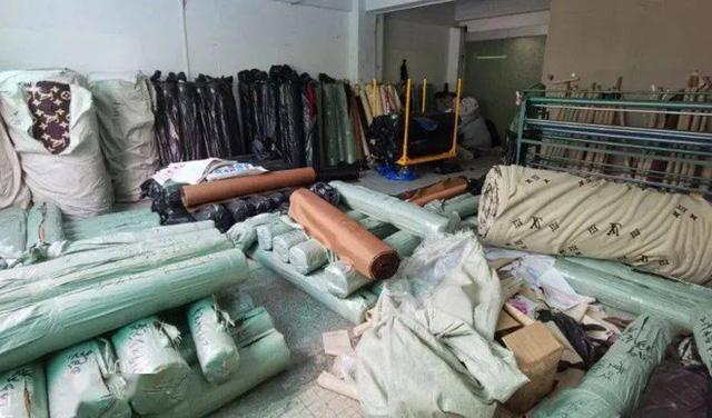 Đẳng cấp hàng nhái Trung Quốc: Túi LV giả có chip NFC, túi thật không hề có-1