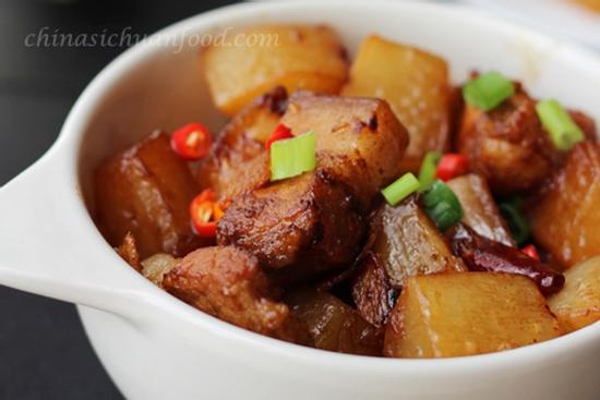 Loại củ là 'thần dược' trị ho, bổ phổi kho với thịt lợn thành món vạn người mê