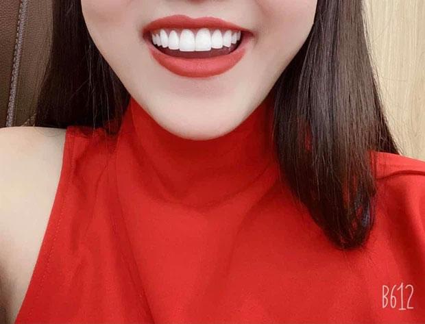 Ngọc Trinh thanh lý, dân mạng ùa vào pass ké dép tổ ong, khoai cắn dở-8