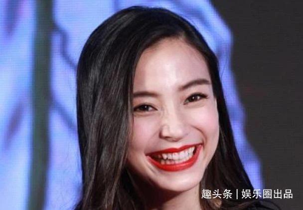 Mỹ nhân Hoa ngữ cùng những giây phút cười thả phanh vô tình rơi vào ống kính truyền thông-6