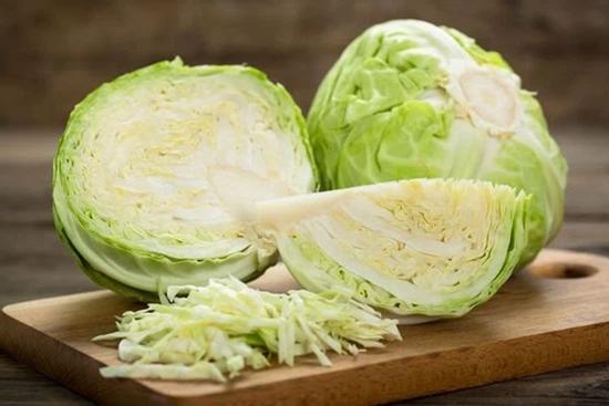 Bắp cải có thể ngăn ngừa nhiều loại ung thư nhưng 3 kiểu người này không nên ăn