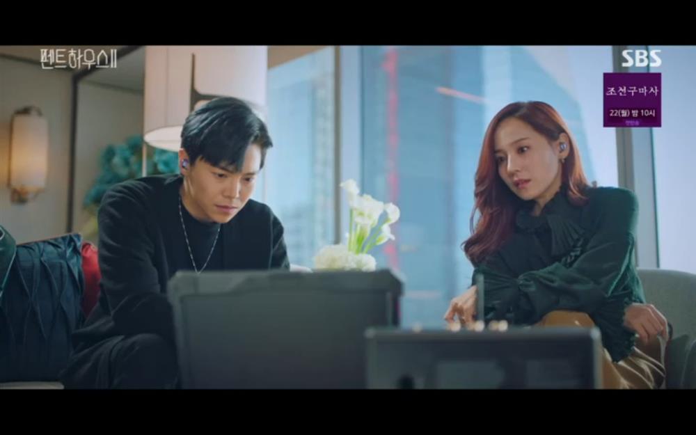 Ác ma Na Ae Kyo thực ra chính là bà cả Soo Ryeon trong Penthouse tập 8?-2