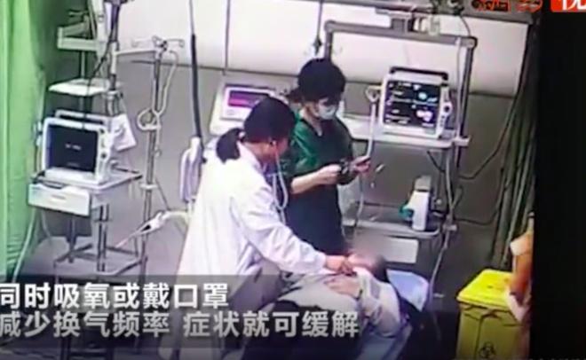 Ngày 24/4/2019, Sina đưa tin một cô gái 21 tuổi tên Tiểu Lệ đã phải nhập viện cấp cứu sau khi xem xong phần kết của series phim "Avengers". Sau khi xem phim, Tiểu Lệ cảm thấy đau tức ngực, cơ bắp co cứng và co giật ngón tay. Cô phải đeo mặt nạ dưỡng khí vì không thể tự thở khi được đưa tới bệnh viện. Bác sĩ chẩn đoán Tiểu Lệ đã khóc quá nhiều khi xem phim dẫn đến tình trạng trên.