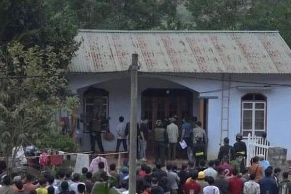 Thanh niên bị truy sát, chém gục giữa phố-2