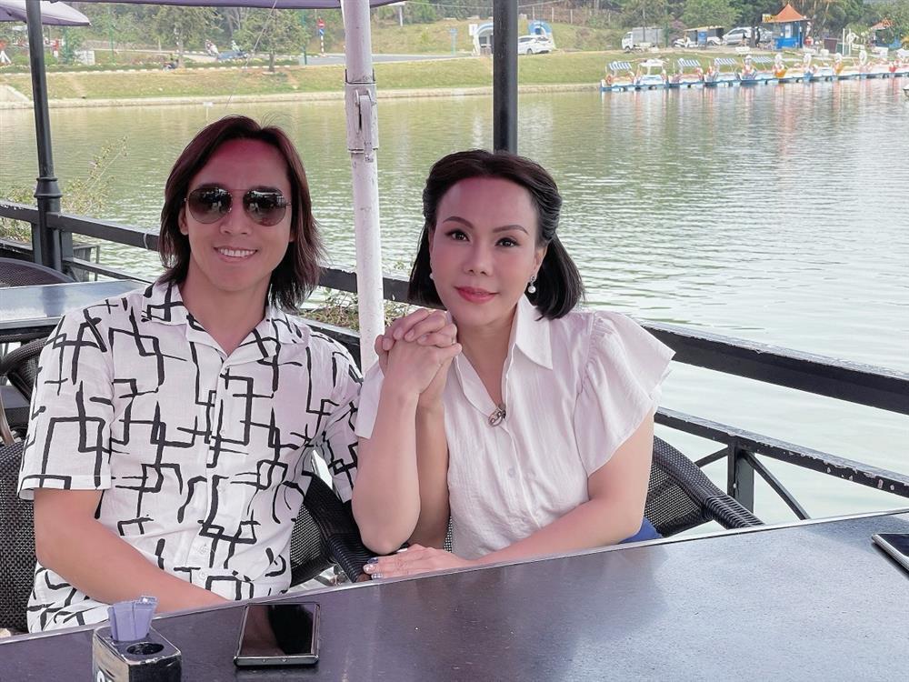 Chồng Việt Hương nói gì khi vợ tự ý chi 1,7 tỷ làm từ thiện?-1