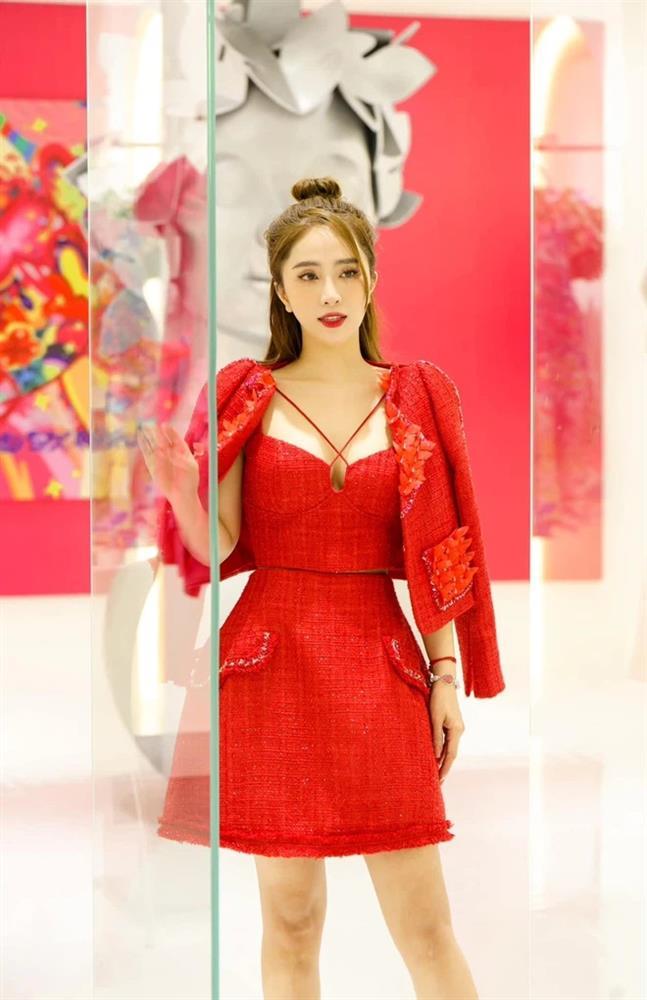 Đụng hàng váy áo, Quỳnh Nga - Lynk Lee đọ vòng 1 nâng cấp-3