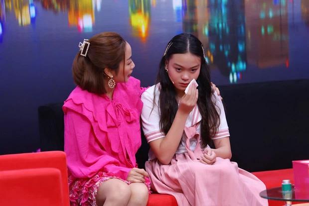 Theo mẹ đi đánh ghen, bé gái 14 tuổi bị ám ảnh nỗi sợ hãi-1