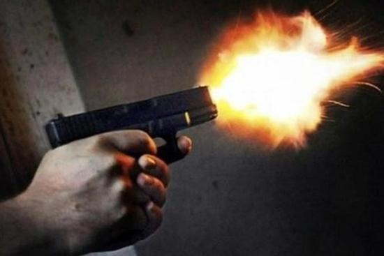 Người đàn ông Mỹ gốc Việt bị trộm bắn gục trước mặt con trai nhỏ