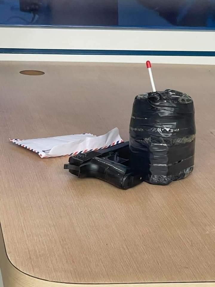 Vụ cướp ngân hàng BIDV ở Hà Nội: Mang bật lửa hình súng đi cướp-2