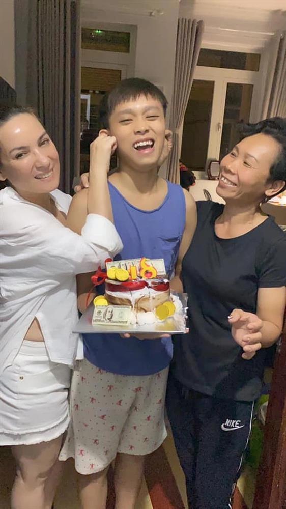 Ảnh mới của Hồ Văn Cường và Phi Nhung sau ồn ào cảnh cáo-3