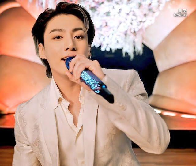 Loạt biệt danh mới thích mê của BTS sau Grammy 2021-12