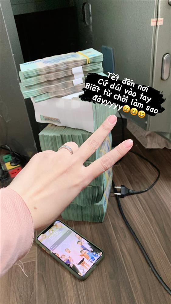 Hằng Túi khoe doanh thu 1 ngày, số tiền thu được mới choáng-4