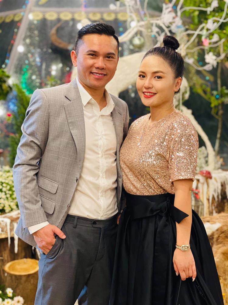 Tú Dưa muốn sinh con gái, đắn đo tuổi tác của vợ-2