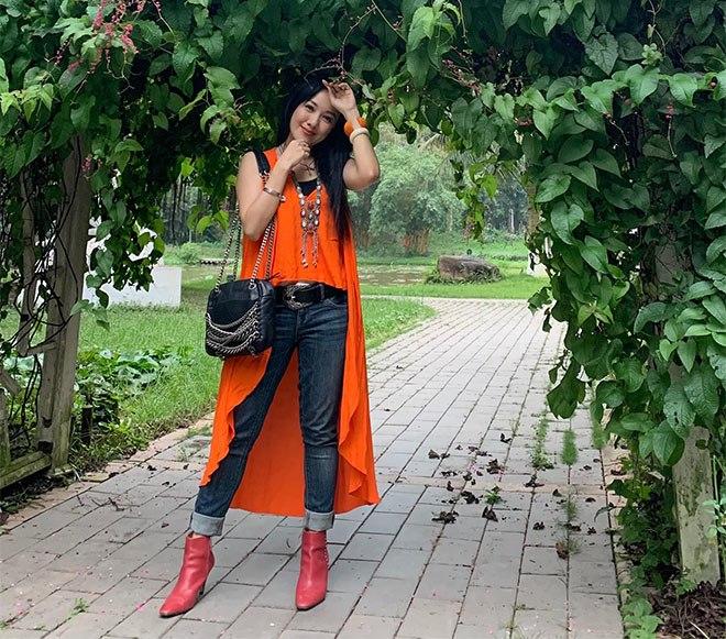 BTV Hoài Anh lên đồ đi chợ trẻ trung đến độ bị hỏi có người yêu chưa-4