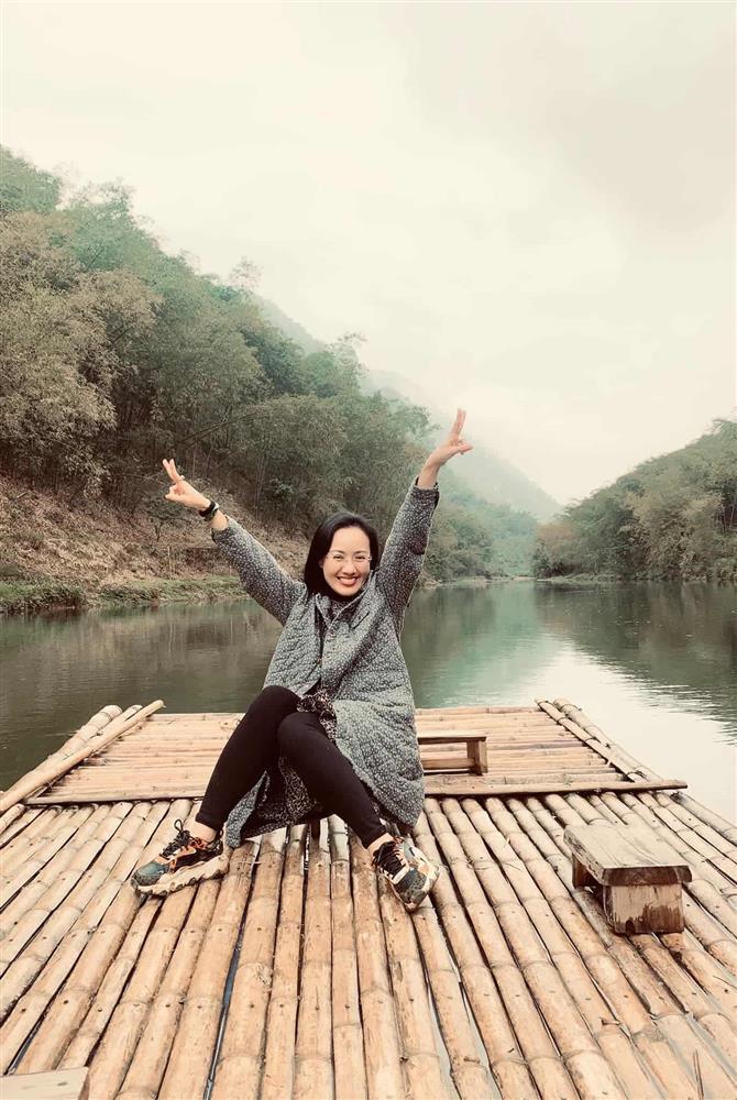 BTV Hoài Anh lên đồ đi chợ trẻ trung đến độ bị hỏi có người yêu chưa-6