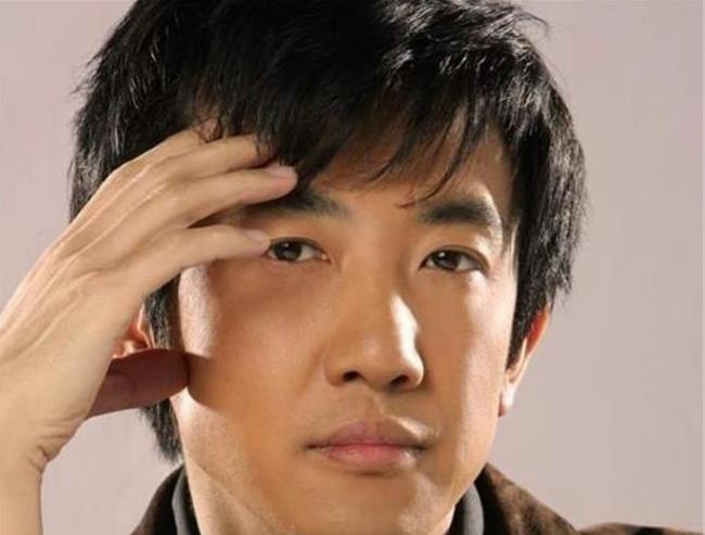 Đạo diễn vứt bỏ mối tình 6 năm với Mai Đình, khiến Lý Tiểu Nhiễm 2 lần phá thai-2