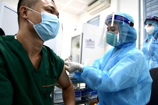 Khi nào Việt Nam đạt miễn dịch cộng đồng với Covid-19?