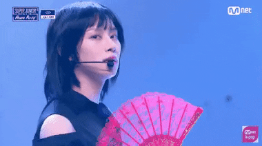 Nhan sắc phi giới tính 15 năm không đổi của Heechul Super Junior-5