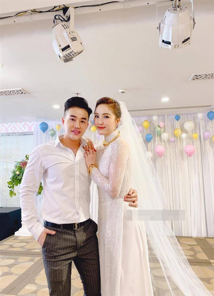 Mang kim cương là thường rồi, giờ Bảo Thy đính cả hột xoàn lên móng tay-2