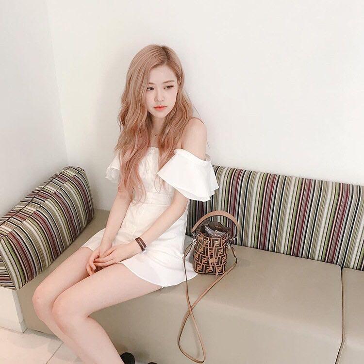 Diệu Nhi mix đồ thập cẩm, ấp ủ là thành viên thứ 5 BLACKPINK hay gì?-6