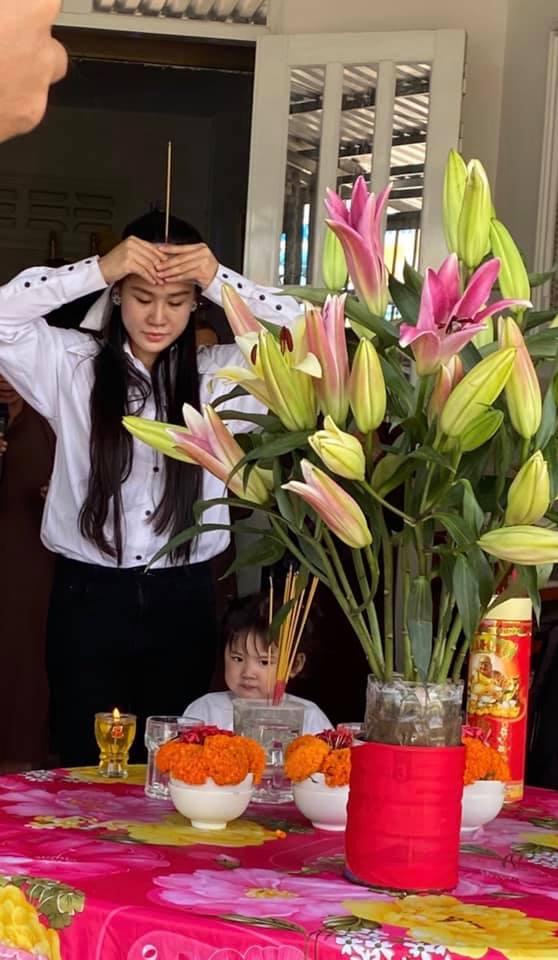 Vợ hai Vân Quang Long công khai kẻ chà đạp nhân phẩm-2