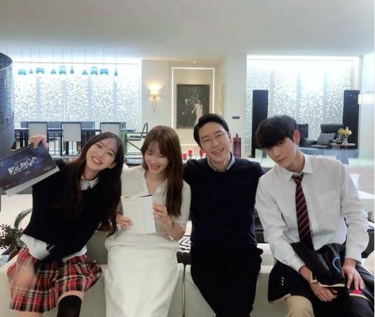 Cặp đôi giàu nhất Penthouse bị bắt gặp thường xuyên tình tứ-14