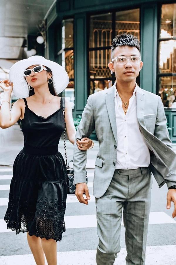 Minh Nhựa làm gì mà vợ hai đã 30 tuổi vẫn ngúng nguẩy như nữ sinh?-1