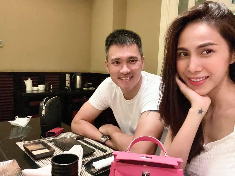 Thủy Tiên kinh ngạc sự tiến bộ của Công Vinh, gia đình bớt lục đục-5